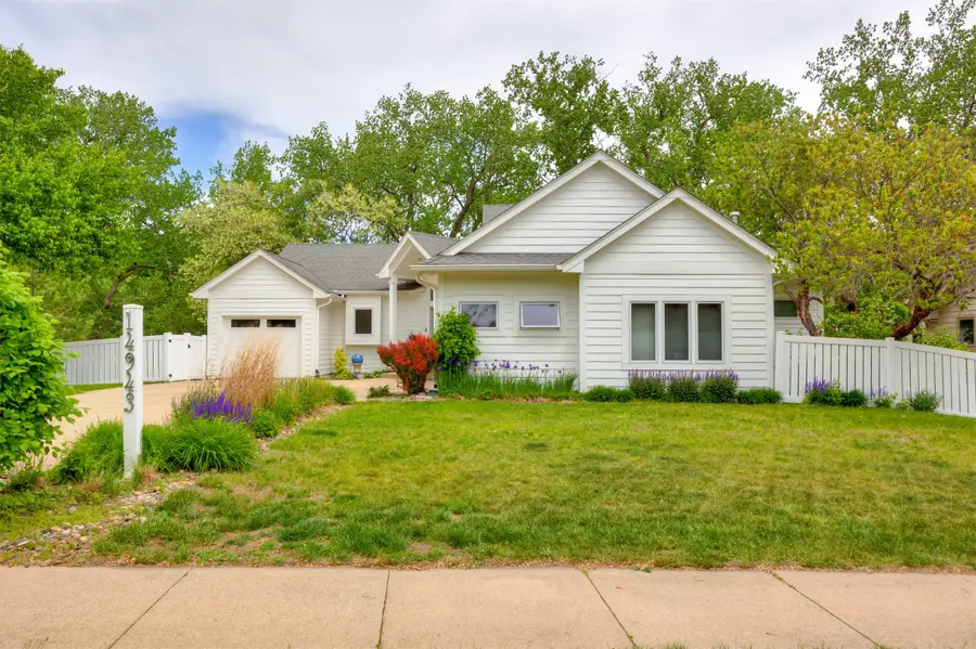 14943 Holcomb Avenue, Clive, IA 50325 - #3