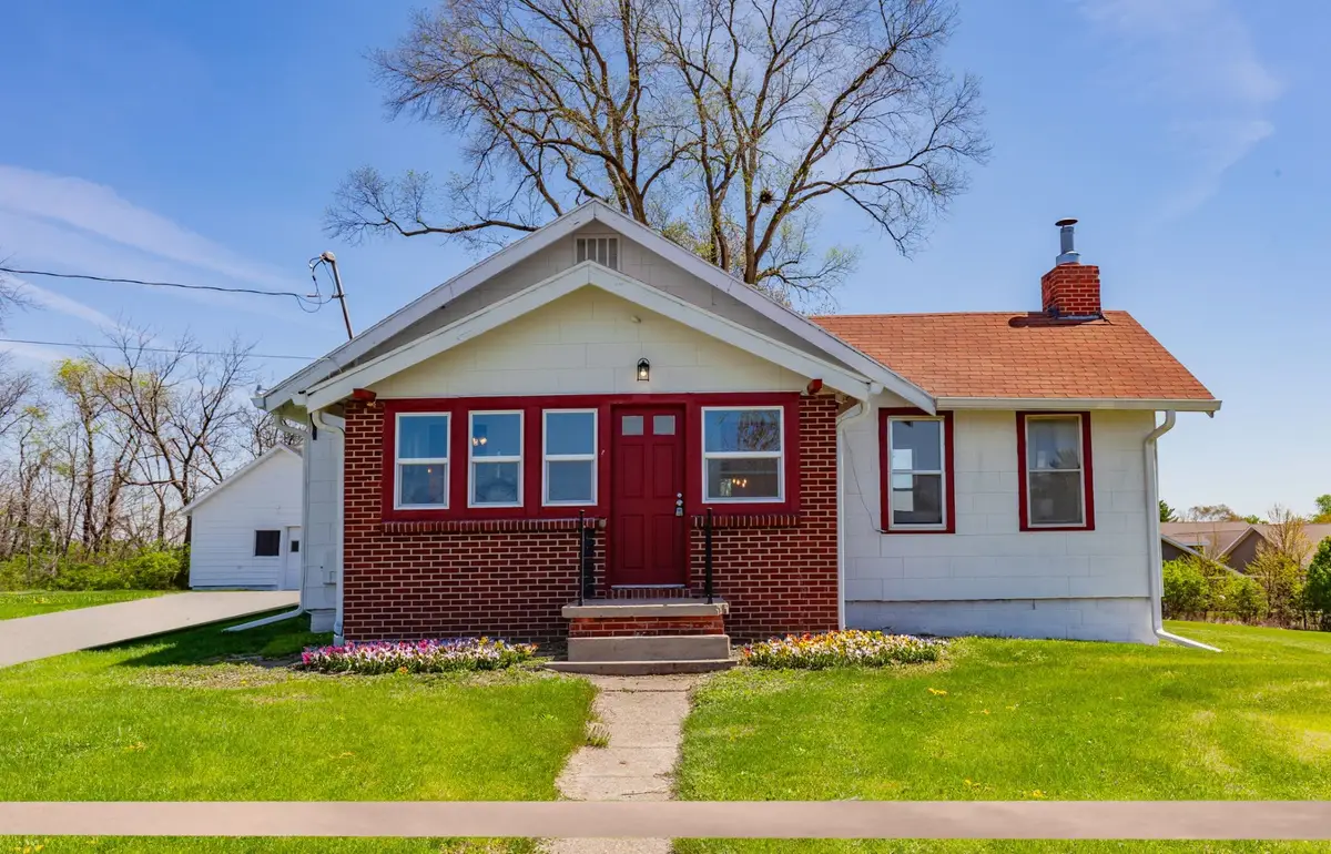 3141 SE 22nd Street, Des Moines, IA 50320 - #1