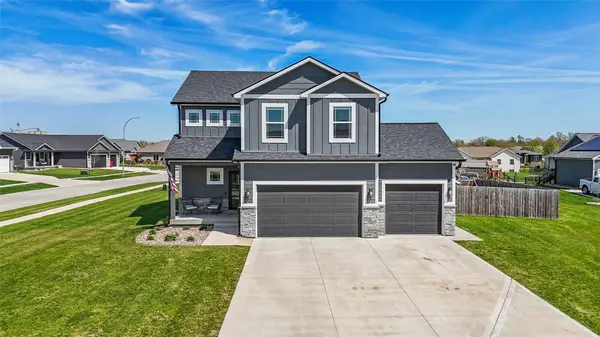 1006 Redbud Circle, Slater, IA 50244
