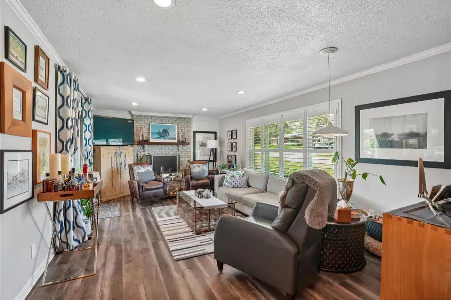 1043 23rd Street, West Des Moines, IA 50266 - #3