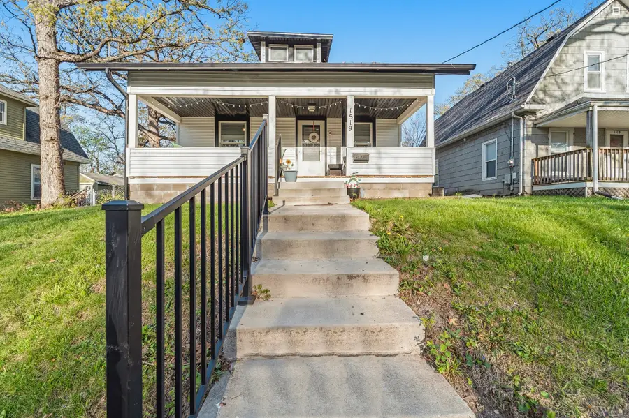 1519 32nd Street, Des Moines, IA 50311 - #2