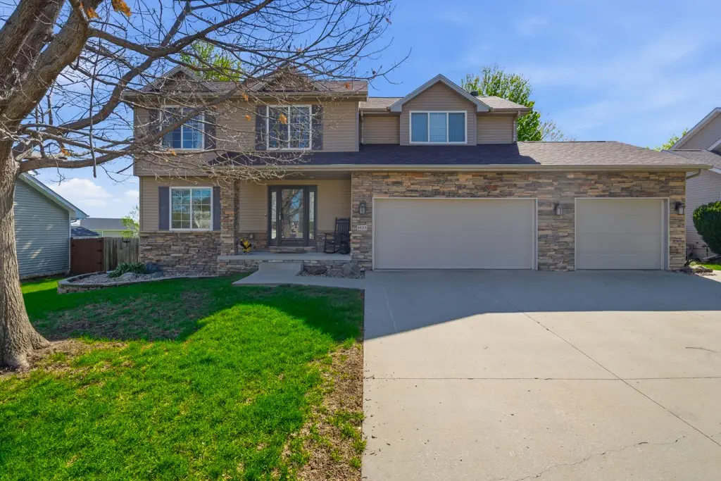 1935 SE Prairie Creek Drive, Waukee, IA 50263 - #1