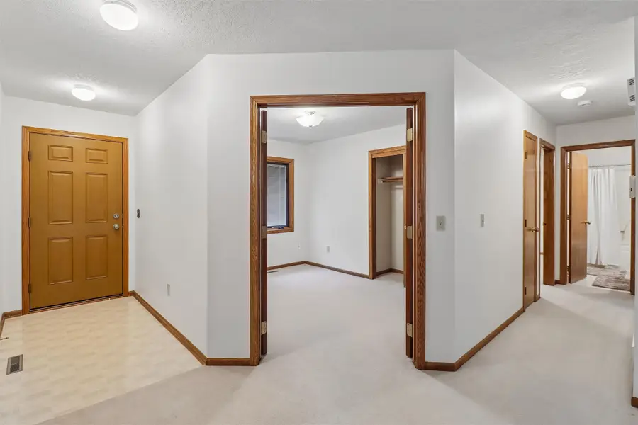 6718 SE 2nd Court, Des Moines, IA 50315 - #3