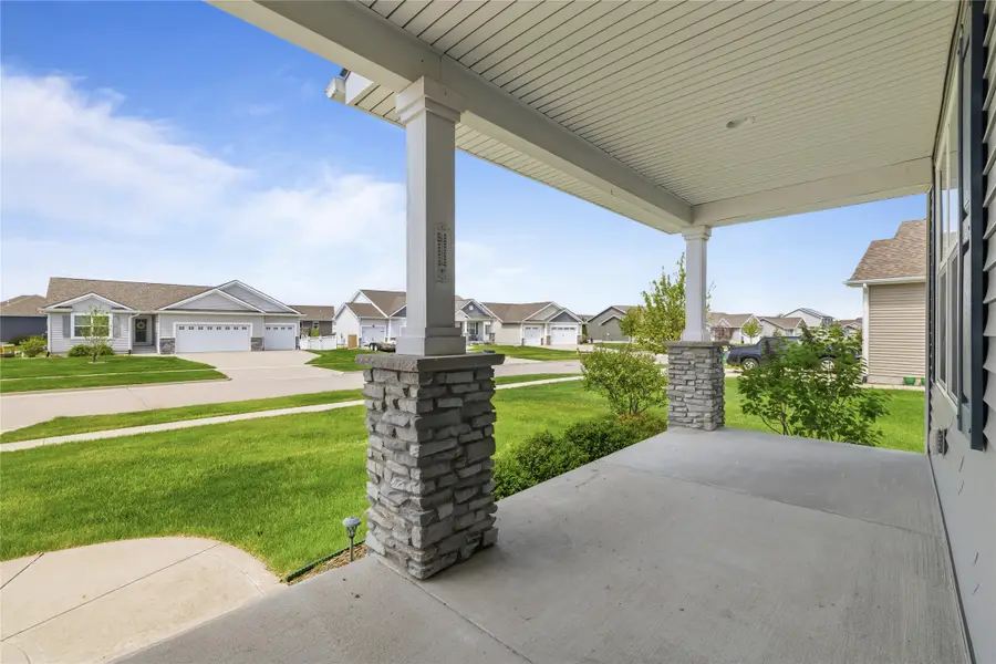 3413 NW Trestle Point Drive, Ankeny, IA 50023 - #3