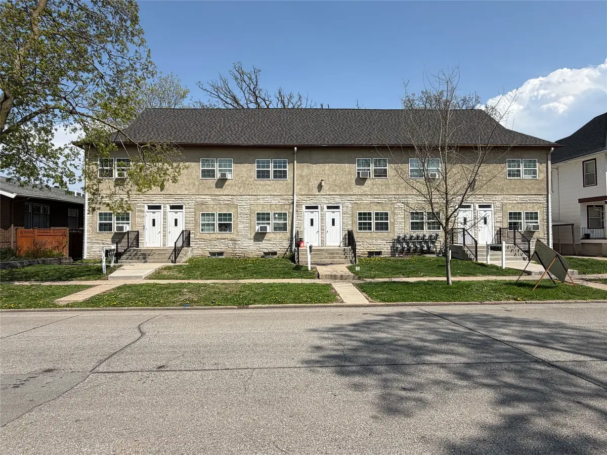 1137 26th Street, Des Moines, IA 50311 - #1