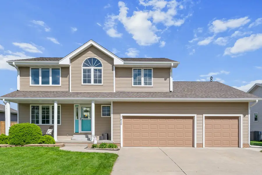 1629 Ashwood Drive, Altoona, IA 50009 - #2