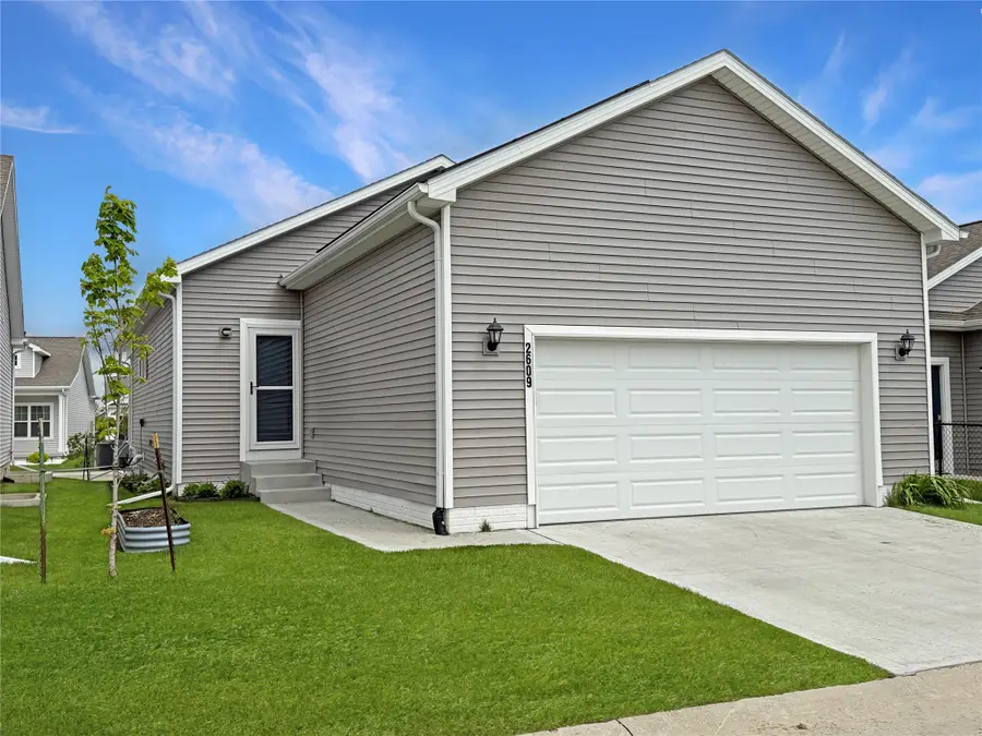 2609 NW 30th Lane, Ankeny, IA 50023 - #2