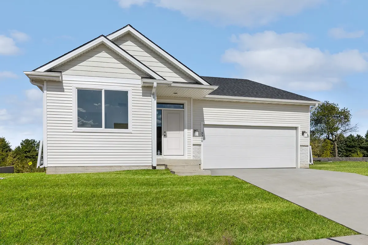 4301 NE 5th Street, Ankeny, IA 50021 - #1