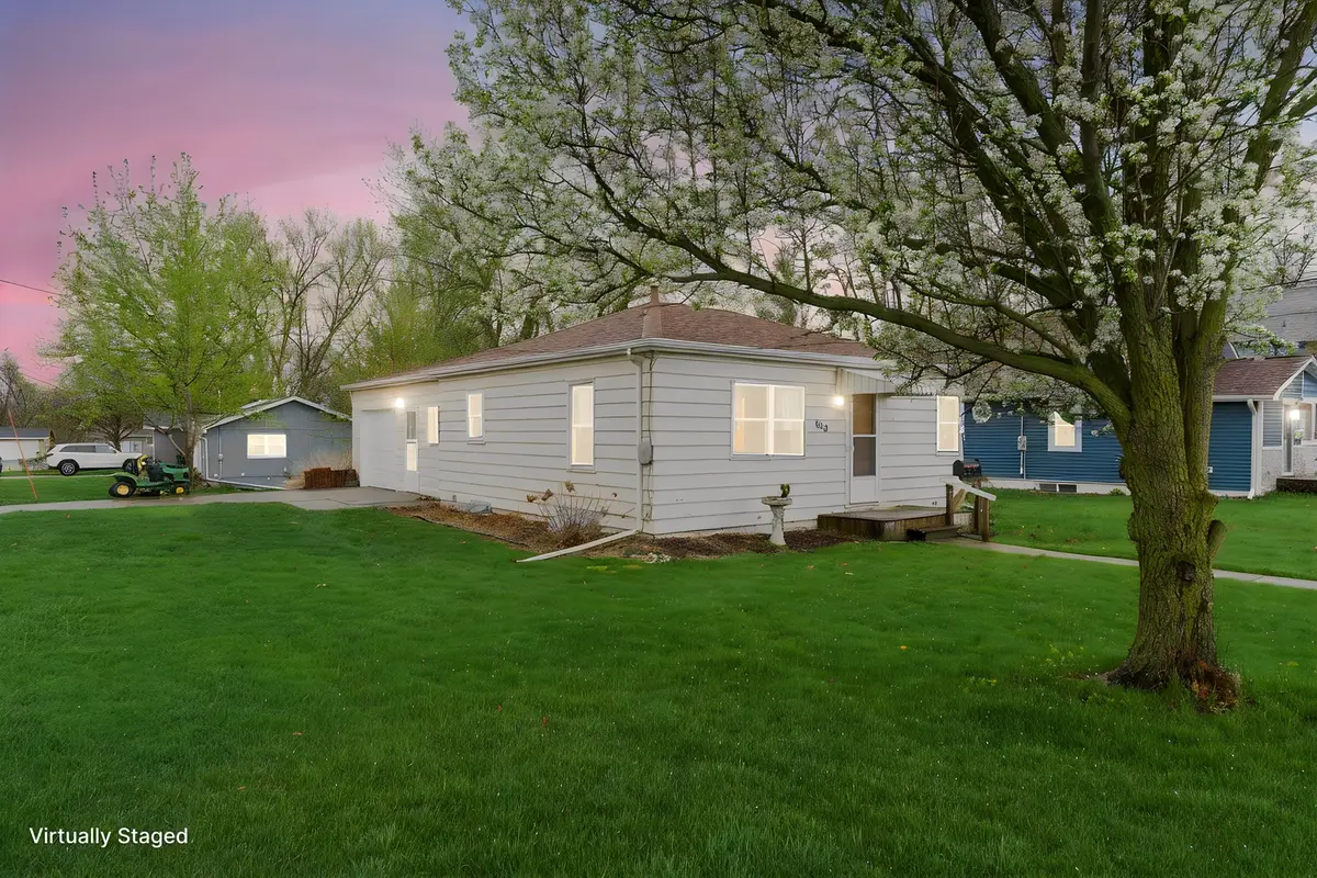840 C Avenue, Nevada, IA 50201 - #1