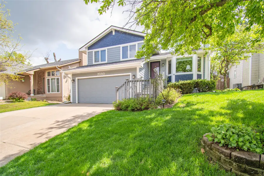 7090 Hickory Lane, Urbandale, IA 50322 - #2