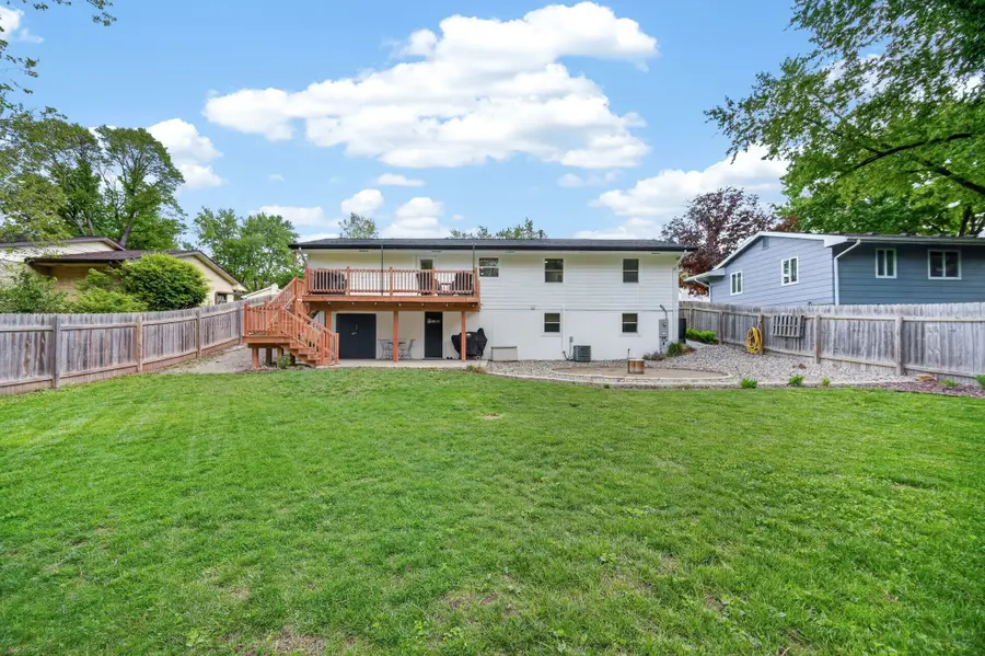 1213 W Clinton Avenue, Indianola, IA 50125 - #3