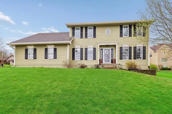 1001 W Sunset Circle, Indianola, IA 50125