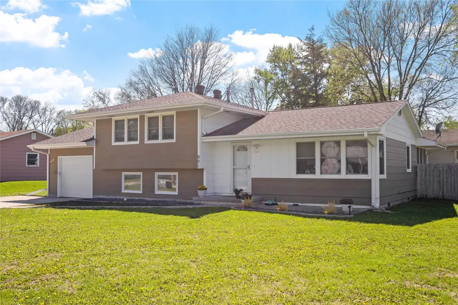 901 16th Street, Perry, IA 50220 - #3