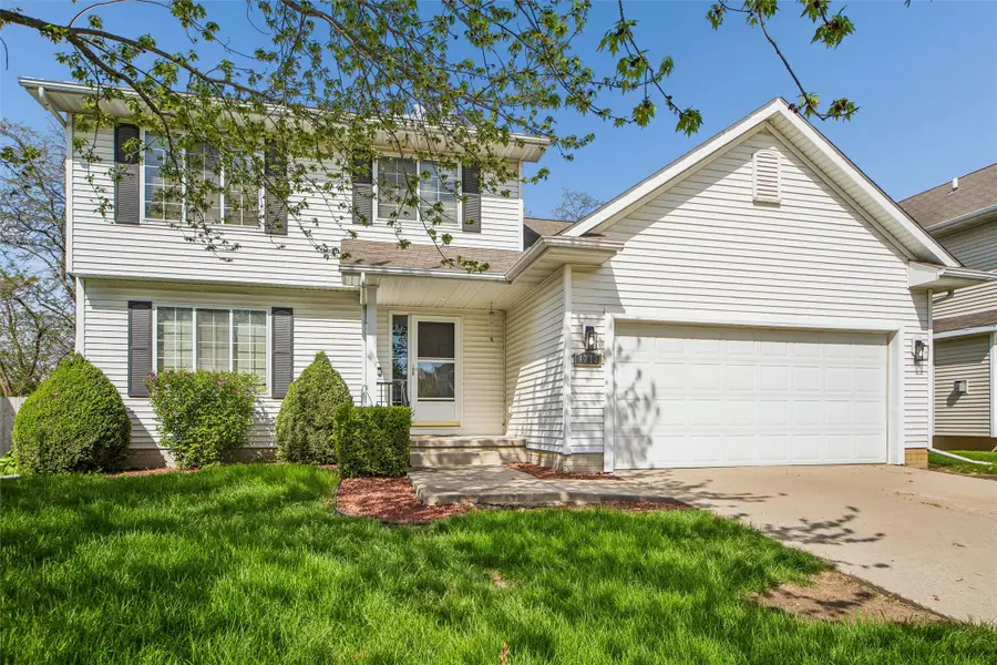 1213 S 3rd Street, Indianola, IA 50125 - #2