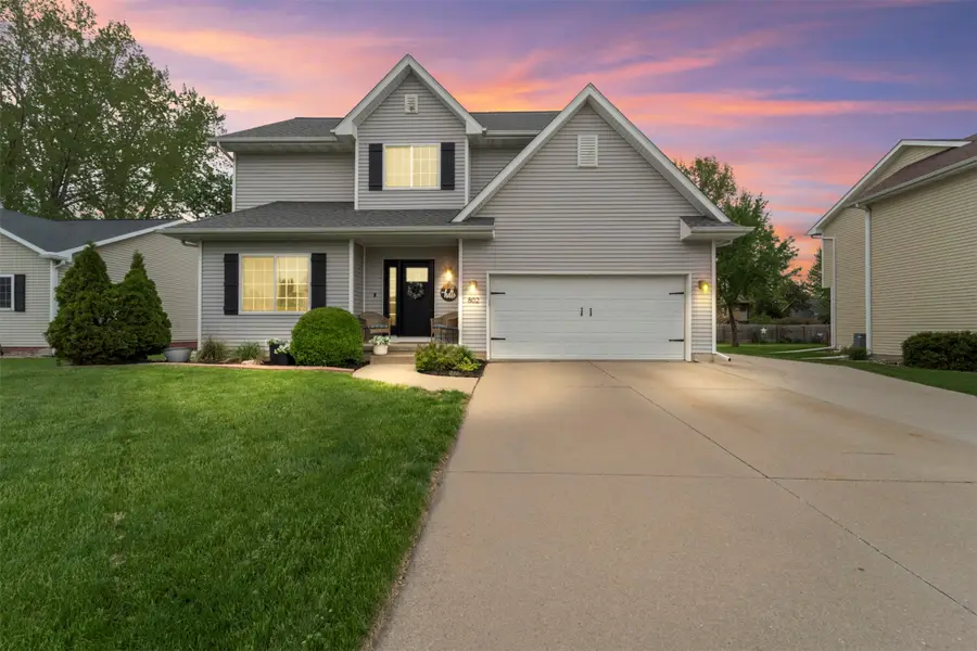 802 Edgewater Drive, Polk City, IA 50226 - #2