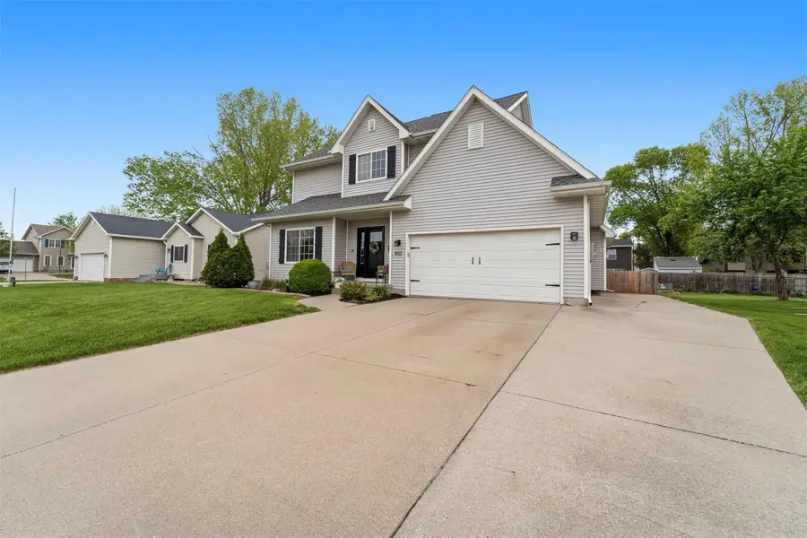 802 Edgewater Drive, Polk City, IA 50226 - #3