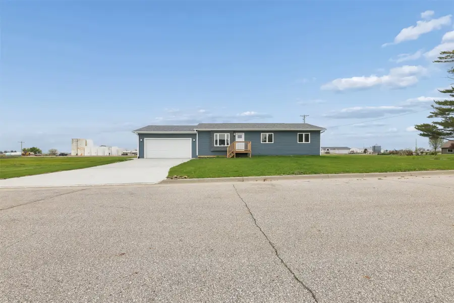 180 S 2nd Street, McCallsburg, IA 50154 - #2