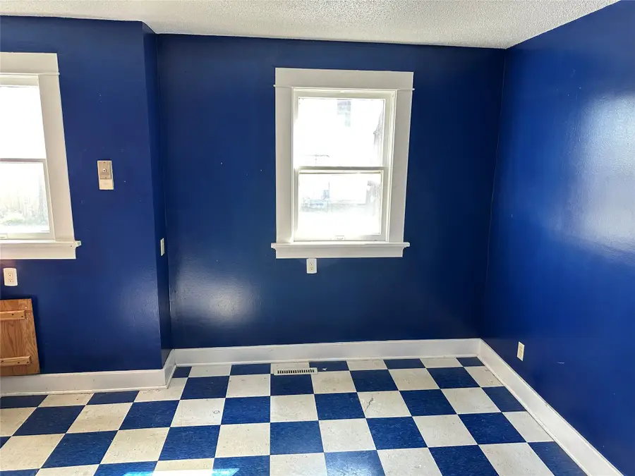 1204 Walker Street, Des Moines, IA 50316 - #3