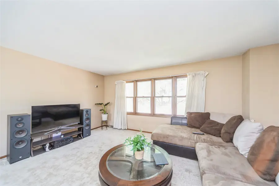 4021 80th Street, Urbandale, IA 50322 - #3