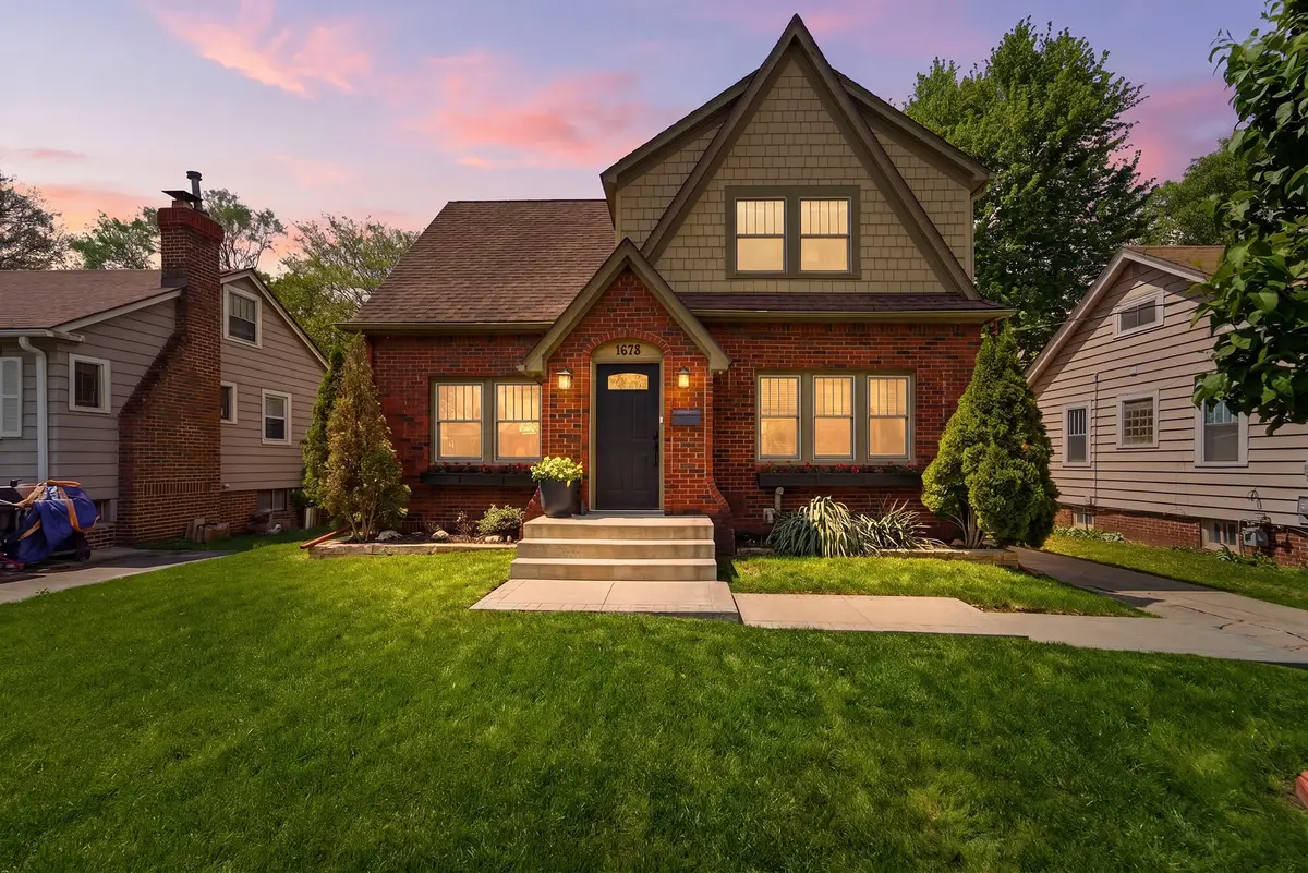 1628 47th Street, Des Moines, IA 50310 - #1