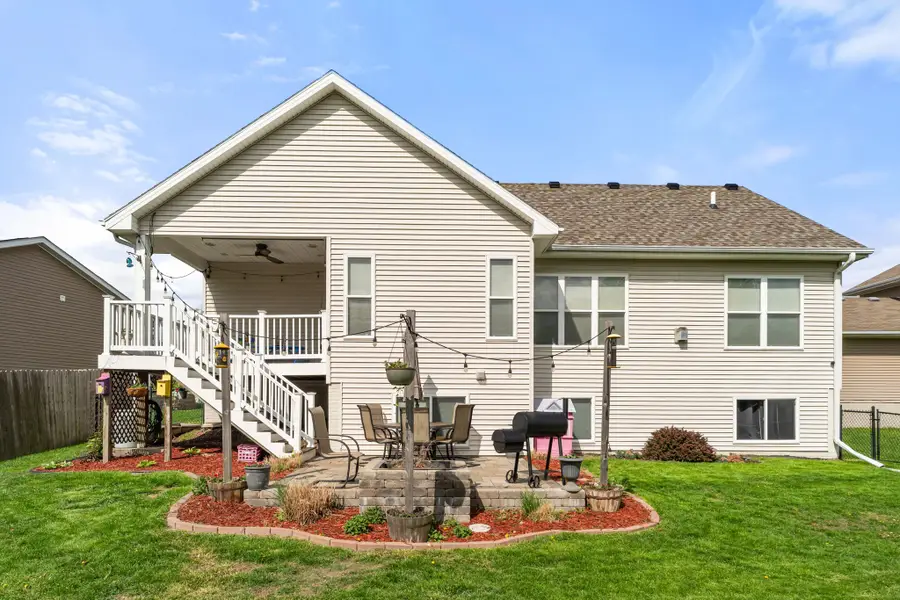2225 SE Prairie Creek Drive, Waukee, IA 50263 - #2