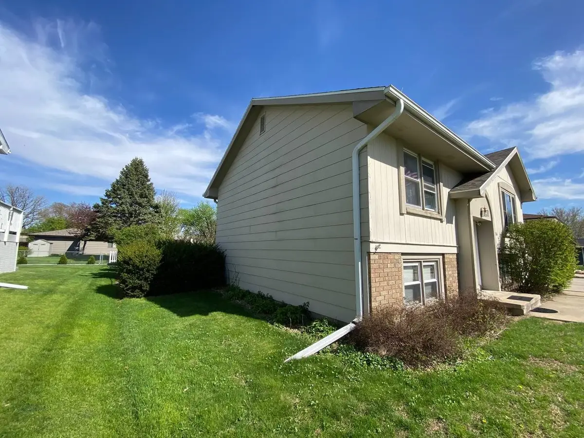 1816 Sunset Street, Grinnell, IA 50112 - #1