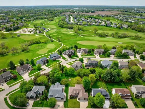 315 Turnberry Drive, Norwalk, IA 50211