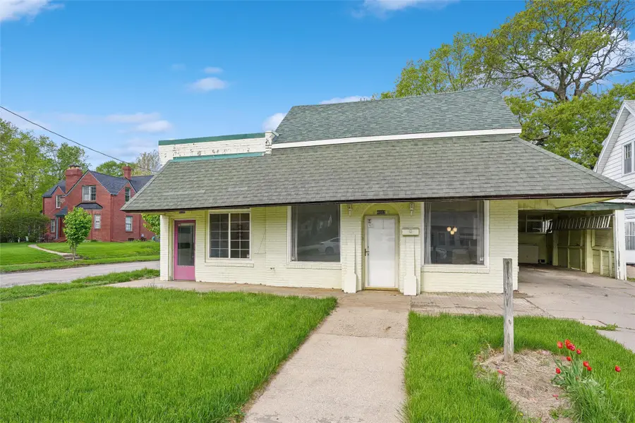 4000-4002 11th Street, Des Moines, IA 50313 - #2