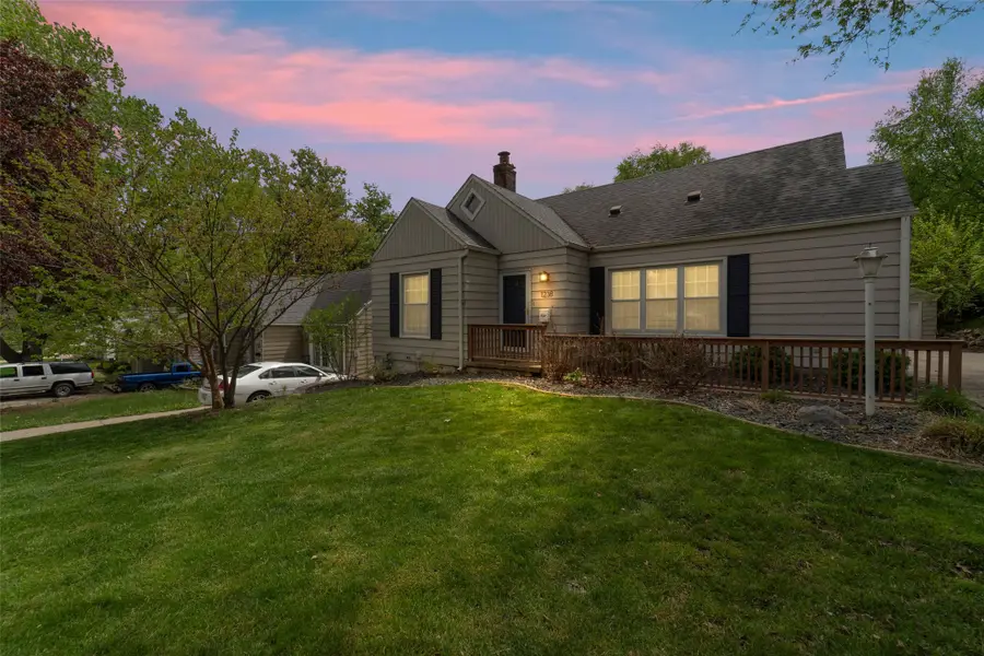 1238 Broad Street, Des Moines, IA 50315 - #2