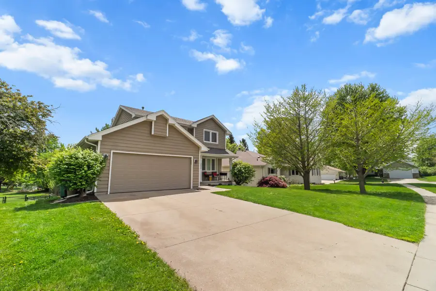 2832 Walnut Street, West Des Moines, IA 50265 - #2