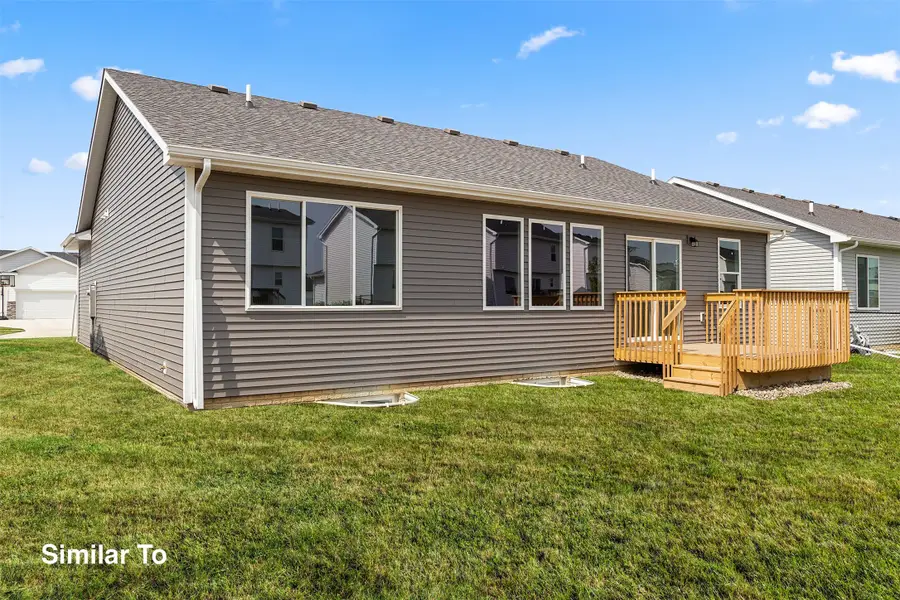 1104 Featherstone Avenue Ne, Bondurant, IA 50035 - #3