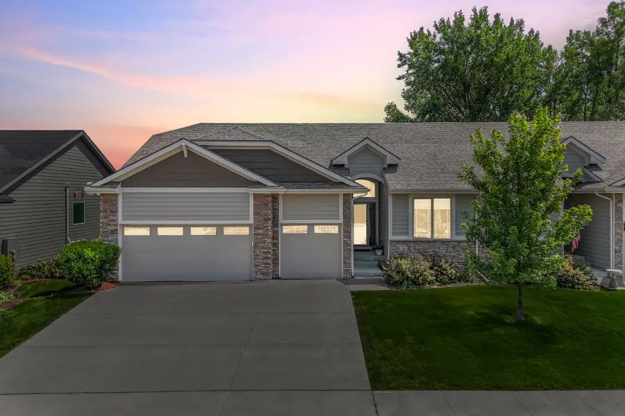9164 Geanna Court, West Des Moines, IA 50266 - #2