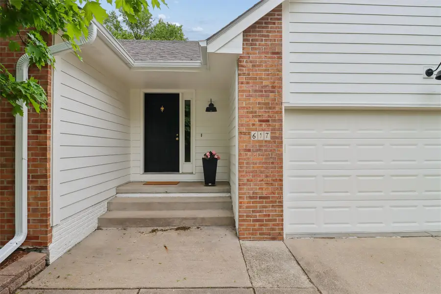 617 Valley West Drive, West Des Moines, IA 50265 - #3