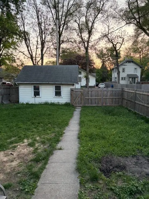 1632 E 14th Street, Des Moines, IA 50316 - #2