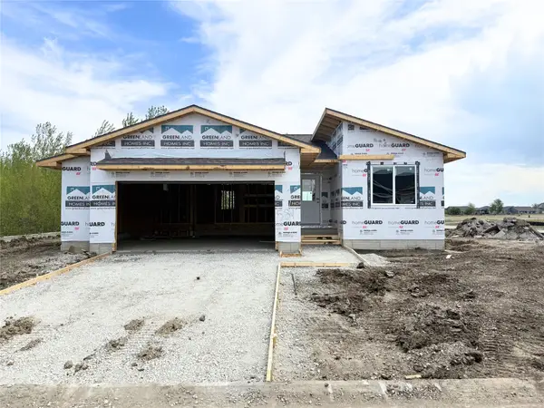 581 NW Crystal Creek Lane, Grimes, IA 50111