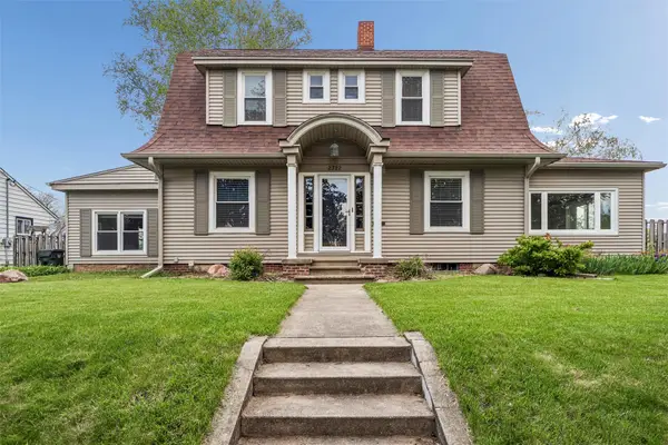 2322 Otley Avenue, Perry, IA 50220