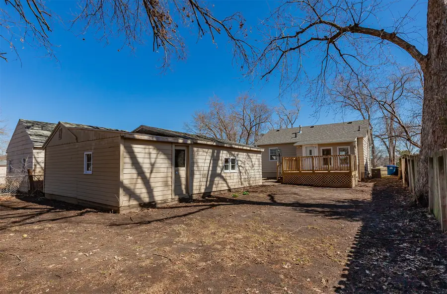 1444 55th Street, Des Moines, IA 50311 - #3