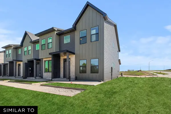 915 Percheeron Lane, Norwalk, IA 50211