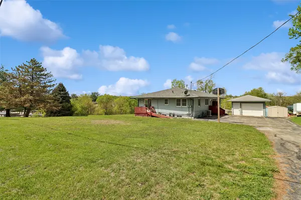 4707 NW Piekenbrock Drive, Des Moines, IA 50310