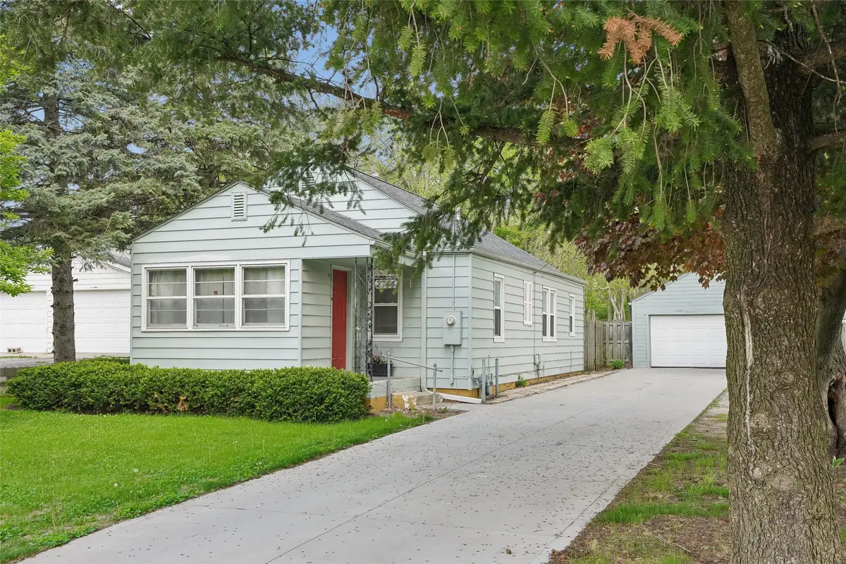 2744 E Douglas Avenue, Des Moines, IA 50317 - #1