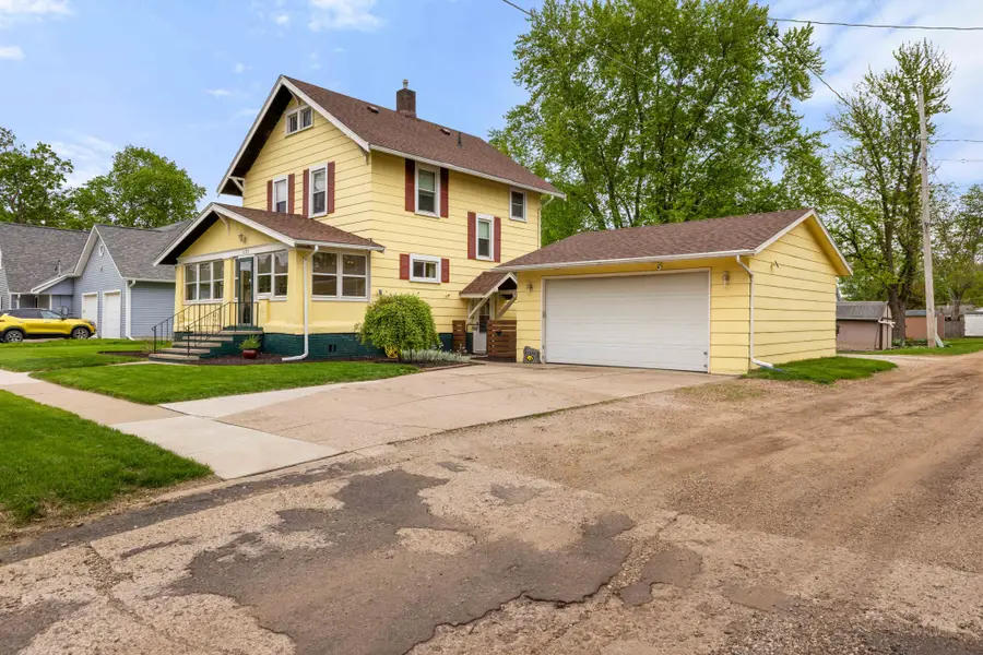 1122 3rd Street, Boone, IA 50036 - #3