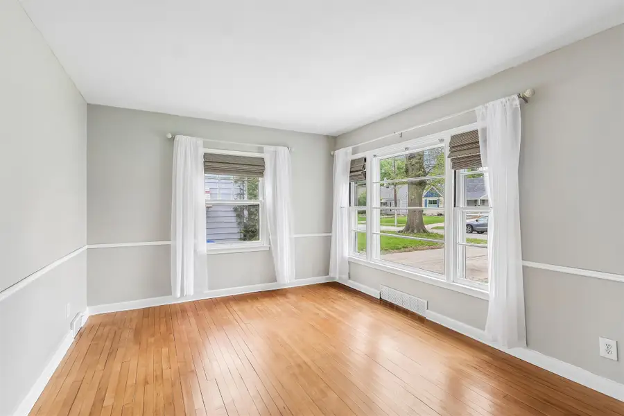 1418 57th Place, Des Moines, IA 50311 - #3