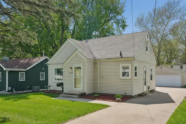 3700 37th Street, Des Moines, IA 50310