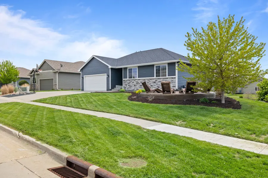 1803 NE Oak Drive, Ankeny, IA 50021 - #3