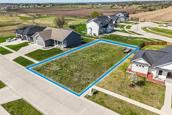 2610 8th Avenue Sw, Altoona, IA 50009