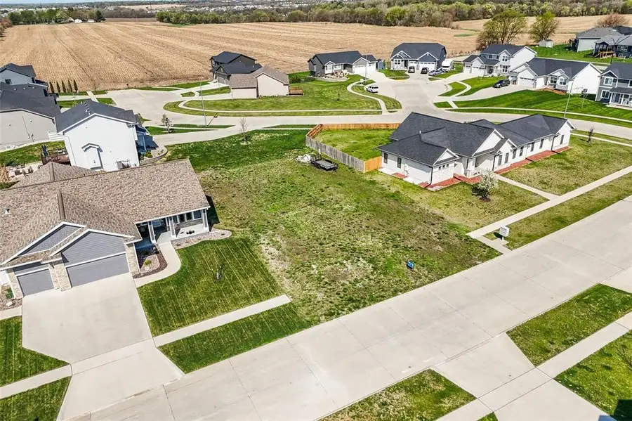 2610 8th Avenue Sw, Altoona, IA 50009 - #2