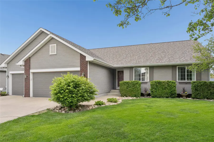 601 SE Lowell Drive, Ankeny, IA 50021 - #2