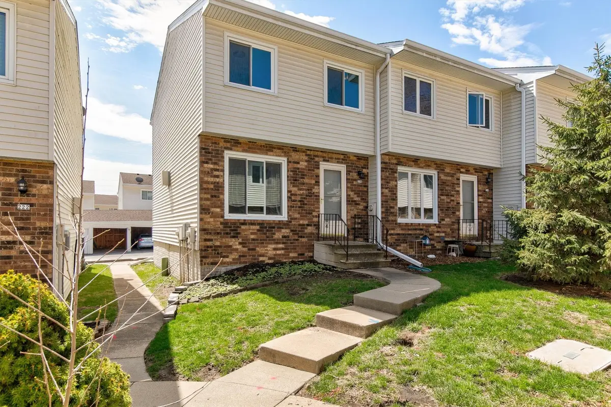 226 Holiday Circle #43, West Des Moines, IA 50265 - #1