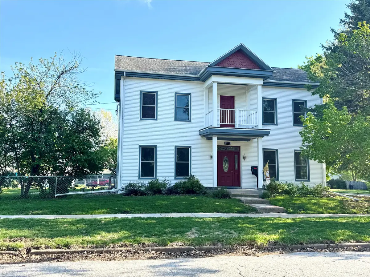 1222 W 2nd Street, Boone, IA 50036 - #1