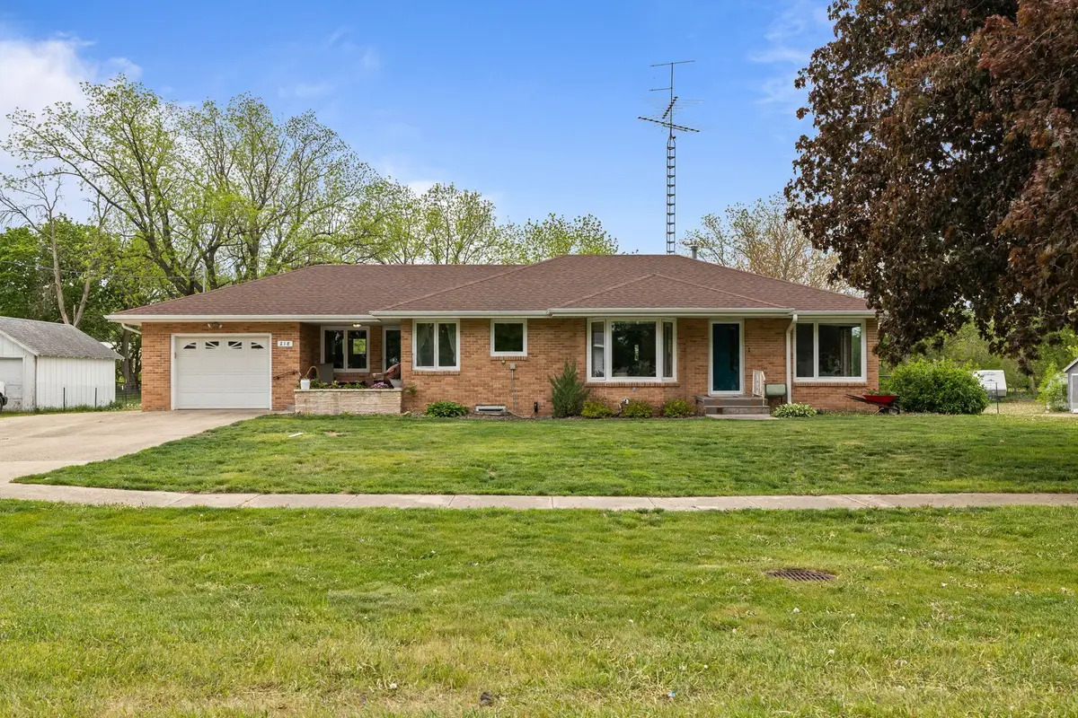 218 N Fulton Street, Newell, IA 50568 - #1